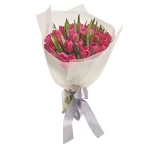 Букет из 35 темно-розовых тюльпанов